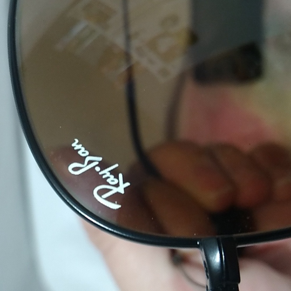 SALE! Authentic New Ray-Ban Sunglasses Everything You See Included - Picture 5 of 12